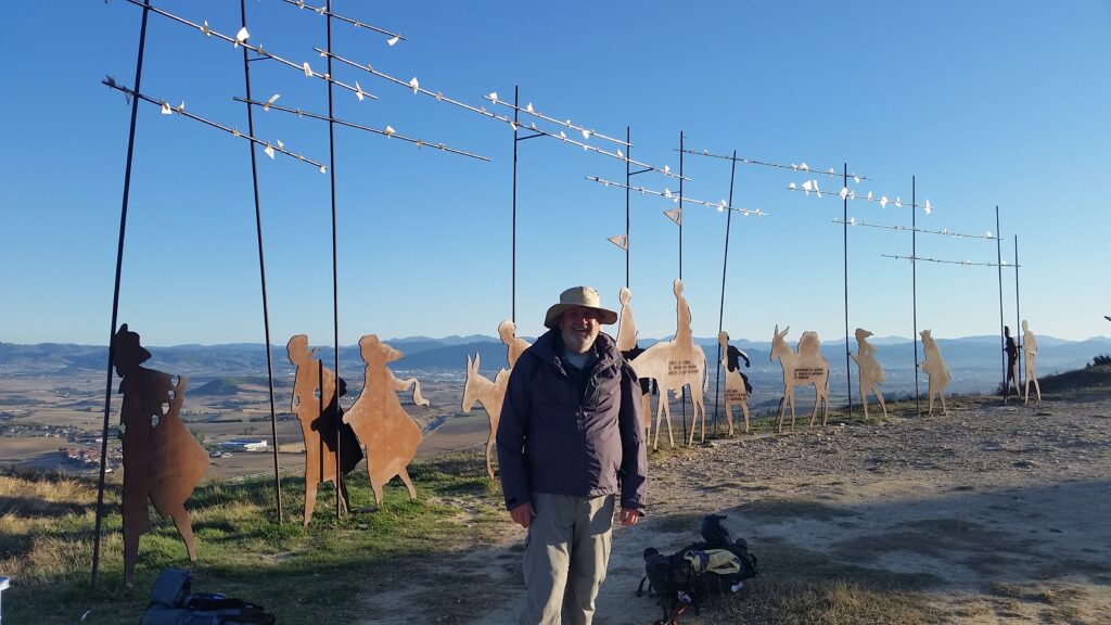 Tex Lang atop Alto de El Perdon